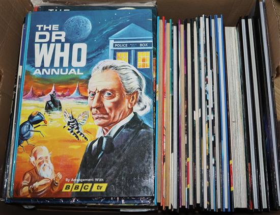 Doctor Who Annuals & Yearbooks, 1965-1995 and two Dalek Annuals, 1978-9,